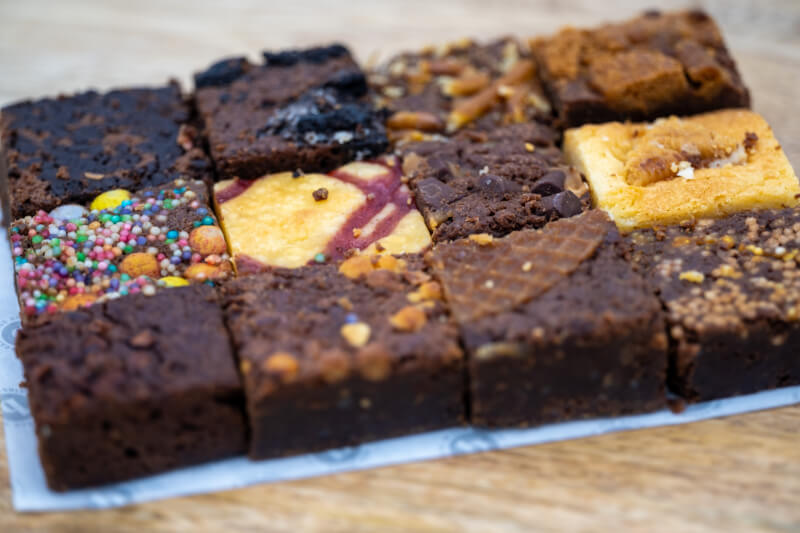 12 mini's brownieproeverij van brownies.nl